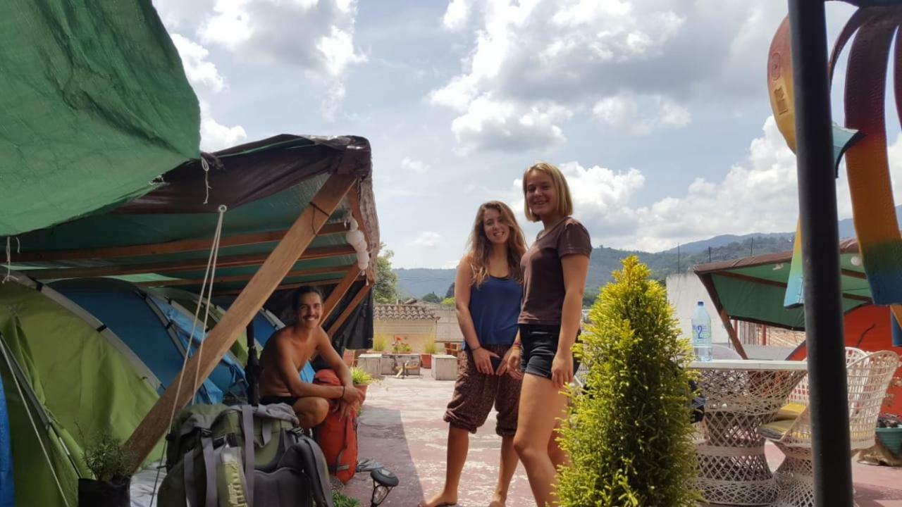 Camping & Travel 危地马拉安地瓜 外观 照片